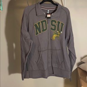 NDSU Bison Gray Men’s Zip NWT